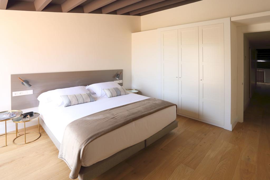 Apartaments Plaça Del Vi Gérone Extérieur photo