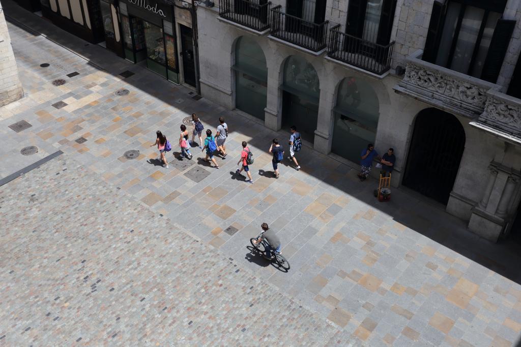 Apartaments Plaça Del Vi Gérone Extérieur photo