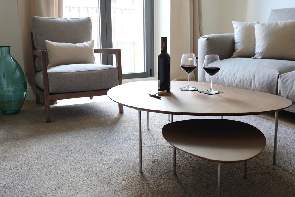 Apartaments Plaça Del Vi Gérone Extérieur photo